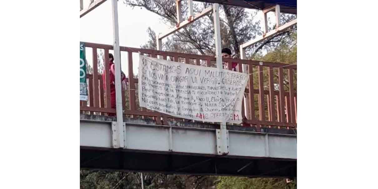 Narcomanta en Tehuacán