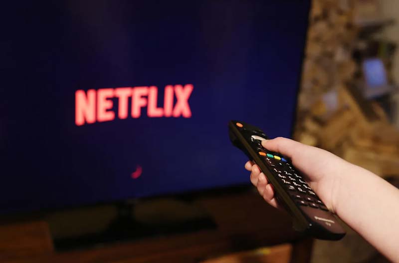 Netflix abandona la compra de Warner Bros tras oferta superior de Paramount Skydance