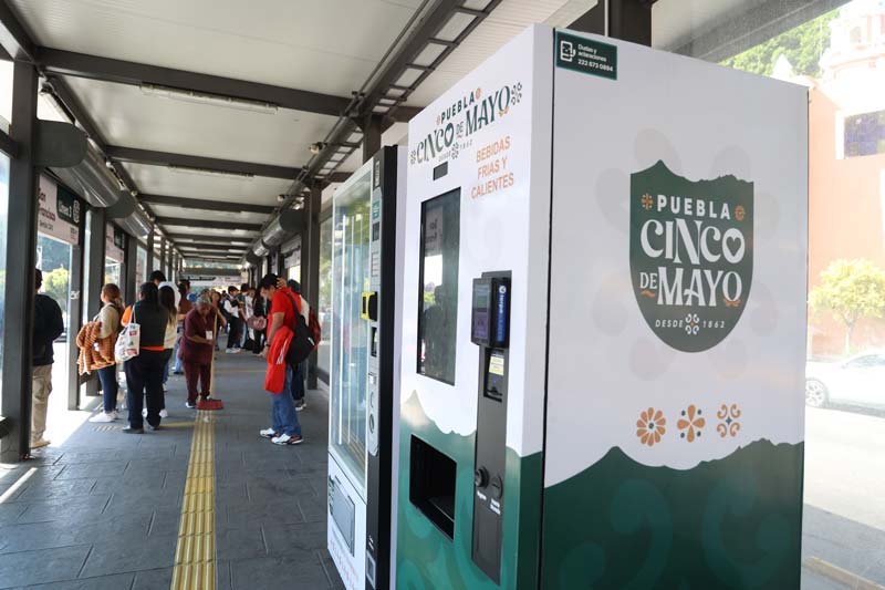 Está prohibido comer dentro de las unidades del RUTA