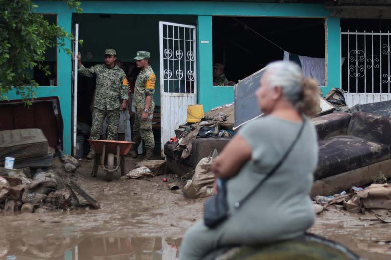 La ayuda a damnificados debe ser directa, sin politizar: Artemisa