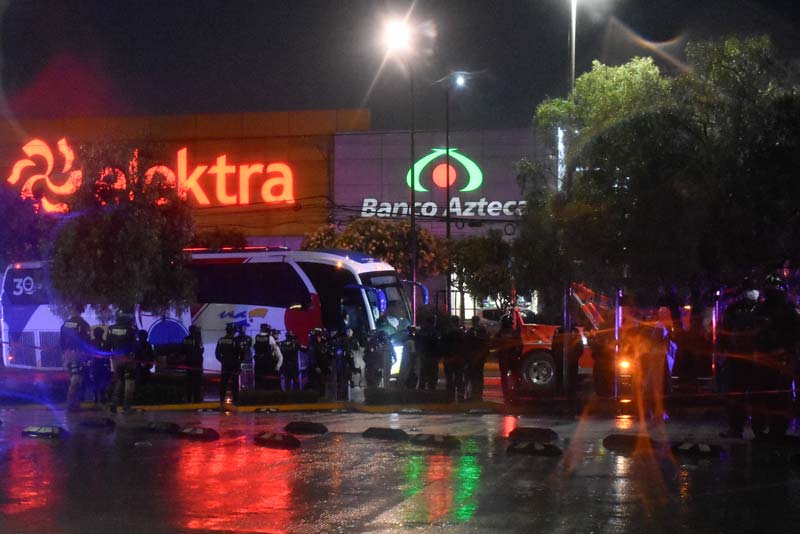 Normalistas de Teteles denunciaron intimidación y agresiones; la 28 de Octubre las apoya