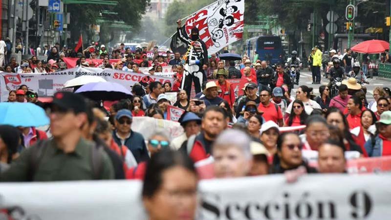 Paro-de-la-CNTE-deja-a-1.4-millones-de-alumnos-sin-clases-y-pone-en-riesgo-el-ciclo-escolar2.jpg