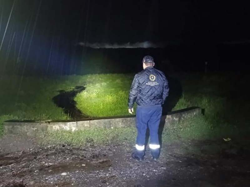 PEMEX y Protección Civil responden a derrame de hidrocarburo en Venustiano Carranza