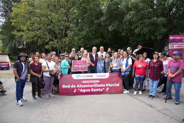 Pepe Chedraui, encabezó el arranque de los trabajos de construcción de la Red de Alcantarillado Pluvial en la colonia Agua Santa,