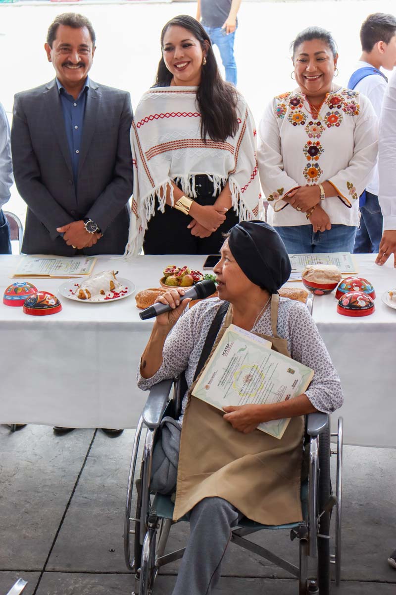 San Pedro Cholula impulsa tradiciones con la Exposición del Chile en Nogada