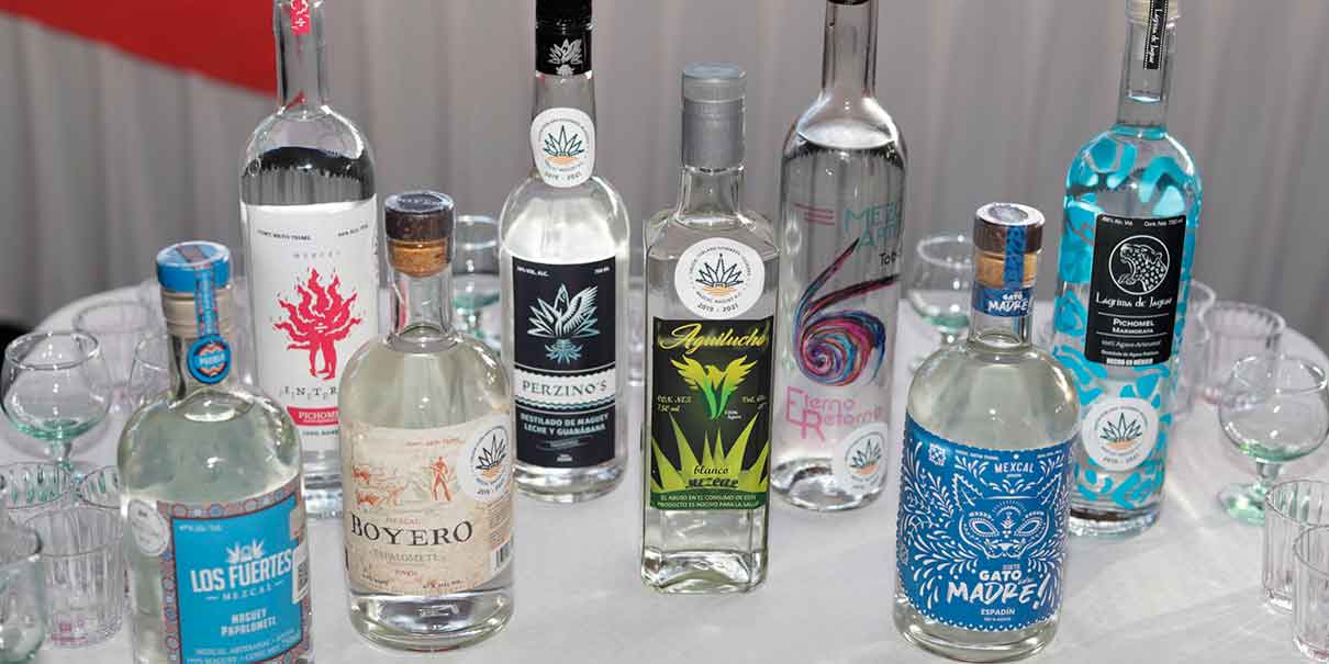 Mezcaleros