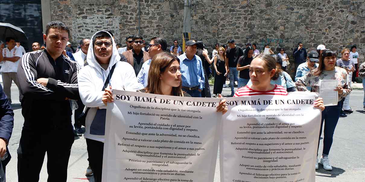 Protesta en Academia Militarizada 