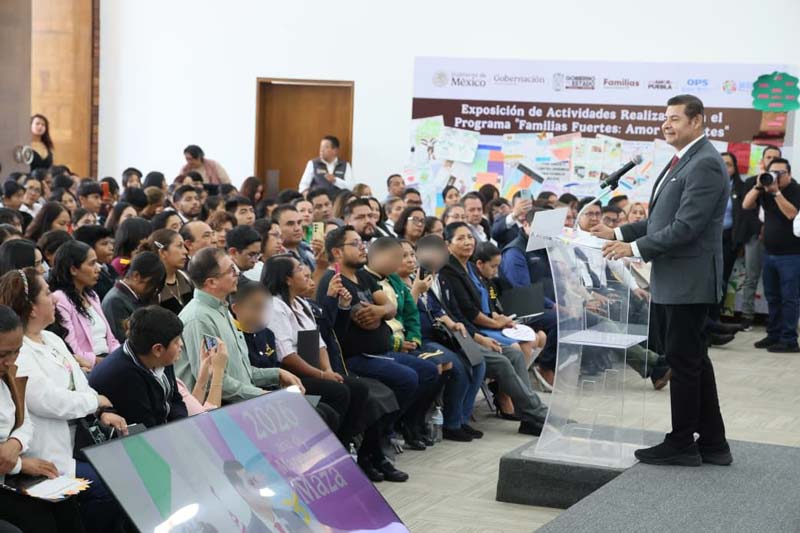 OPS destaca a Puebla como ejemplo global en programa Familias Fuertes