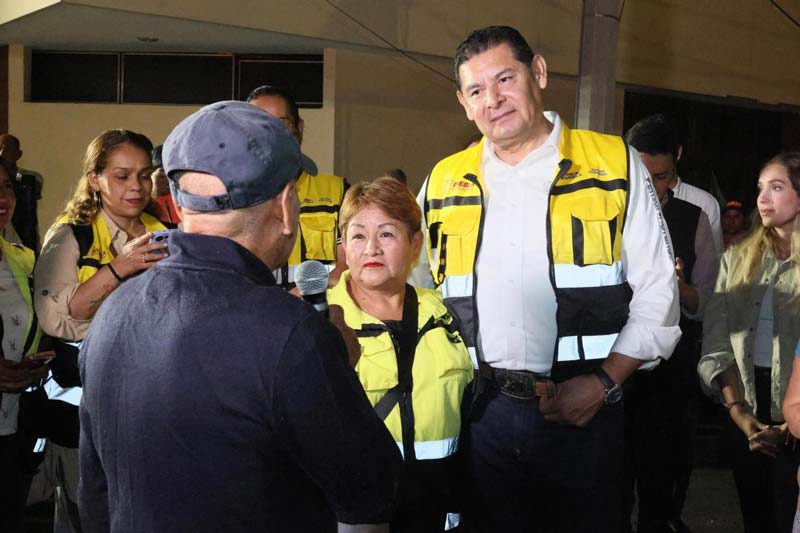 Pemex y el gobierno estatal de Puebla impulsan pavimentación sin precedentes en Puebla capital