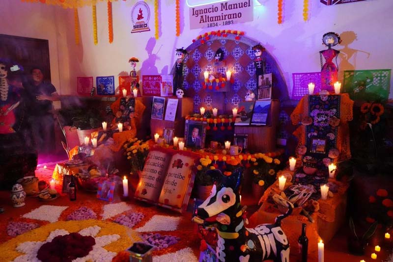 Puebla celebra el Día de Muertos con 30 ofrendas en el Corredor 2025