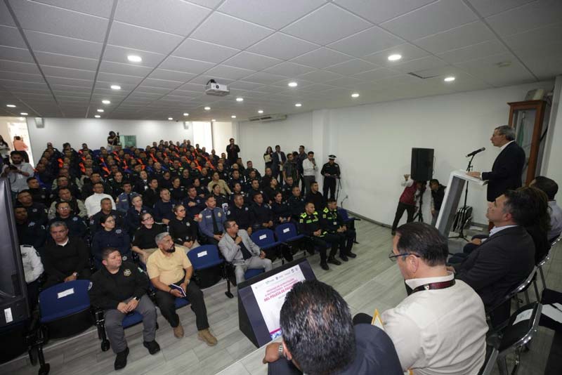 Puebla recibe a 46 policías para curso nacional de acreditación en la SSC