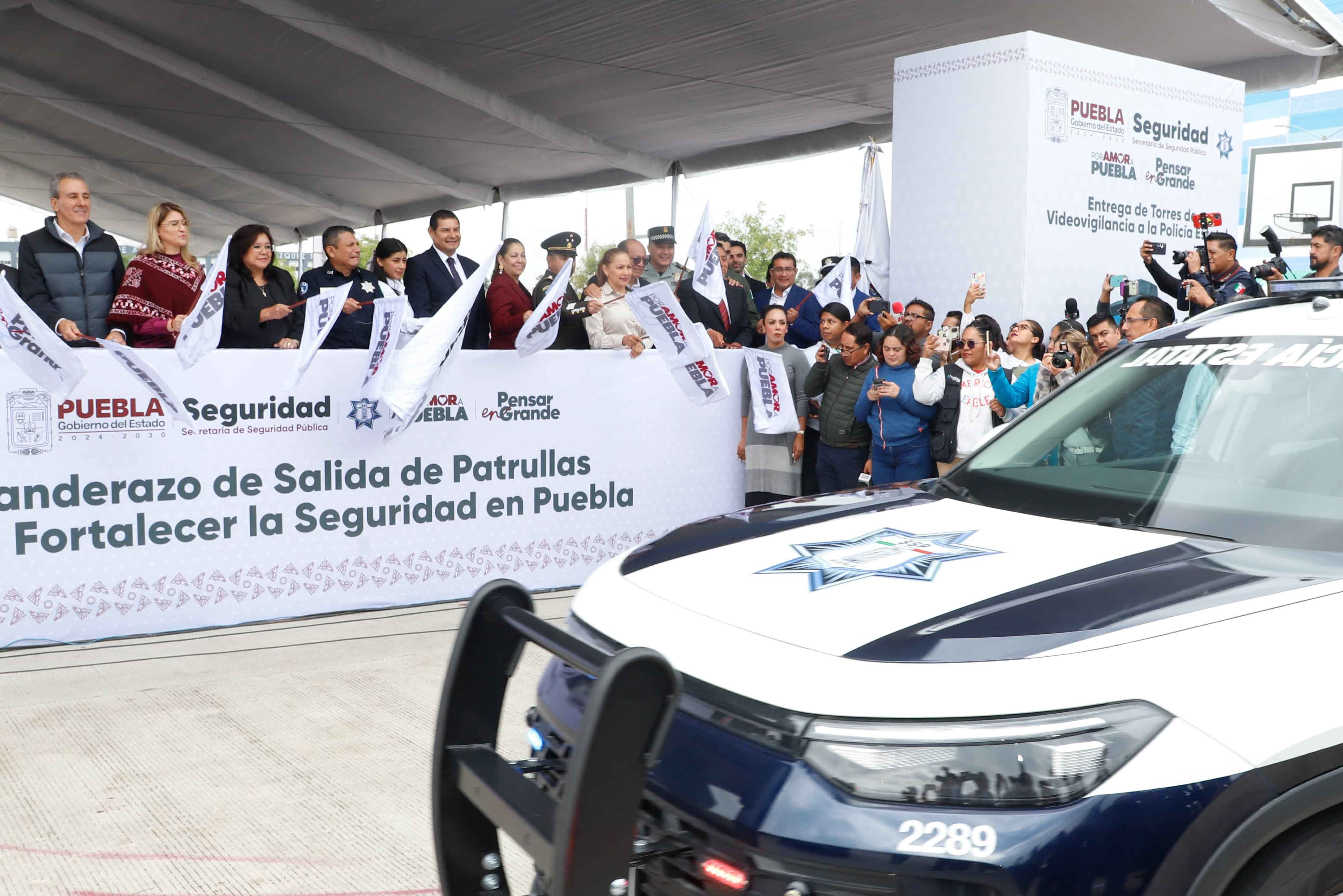 Puebla refuerza seguridad con 100 patrullas y 10 torres de videovigilancia
