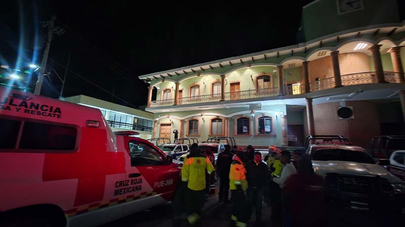 Rescate en Quimixtlán: Protección Civil salva a dos senderistas tras caer a barranca