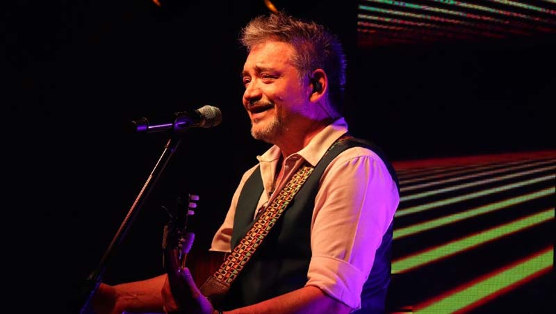 Raúl Ornelas llega a Puebla este 14 de febrero con “Homenaje a la Locura”