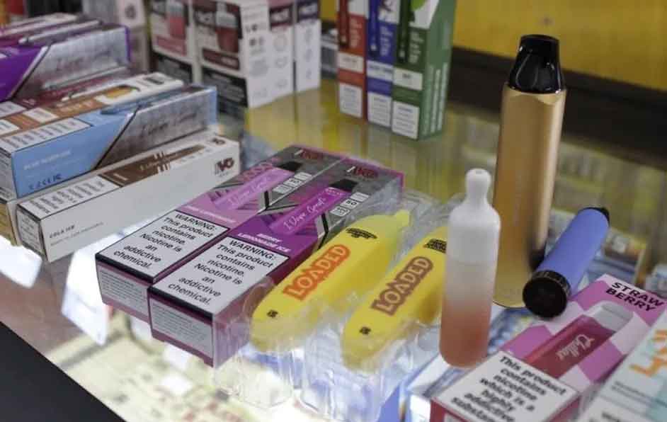 Universitarios, una presa fácil de los vapeadores