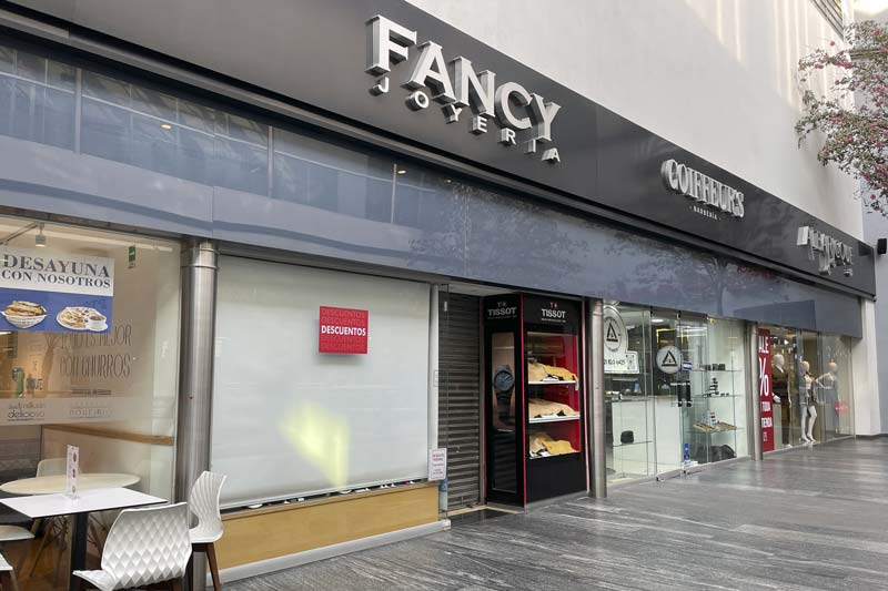 Robo millonario en joyería genera pánico en Triángulo de las Ánimas