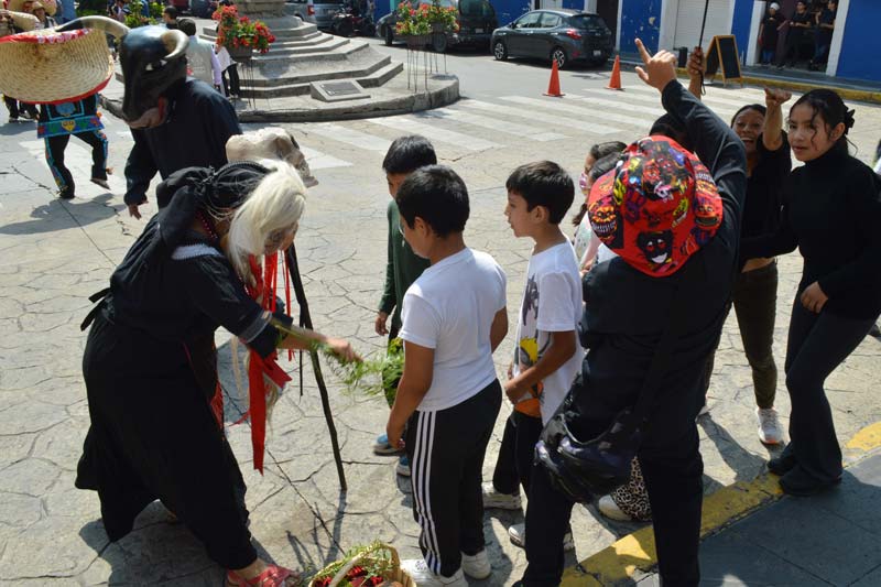 Atlixco celebra a San Miguel Arcángel con fe, tradición y procesiones comunitarias