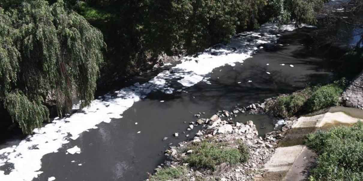 Sheinbaum insistió a industrias no tirar desechos al río Atoyac