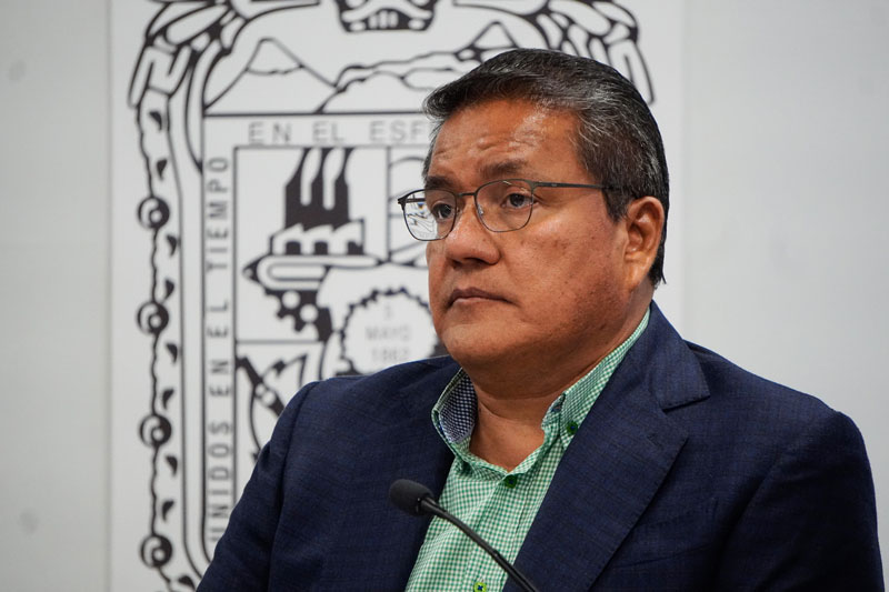 El diputado Julio Huerta Gómez propuso que una mujer sustituya a Olga Lucía Romero Garci-Crespo al frente de Morena en Puebla, si confirma su renuncia.