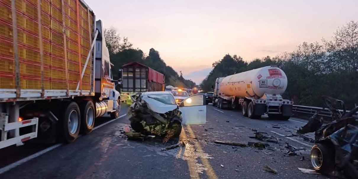 Trágico accidente en la autopista México-Tuxpan deja un muerto y dos heridos