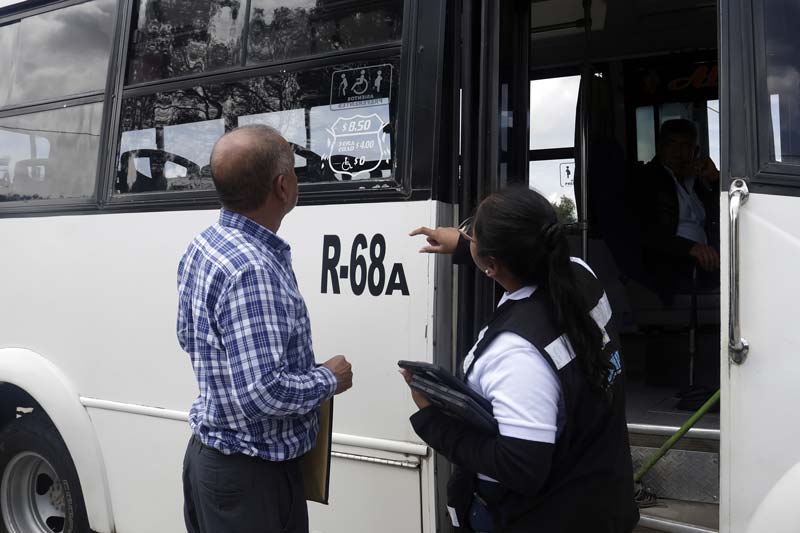 Tuvieron tiempo para acudir a la revista vehicular, habrá orden, chantajes no, dijo Armenta a transportistas2.jpg