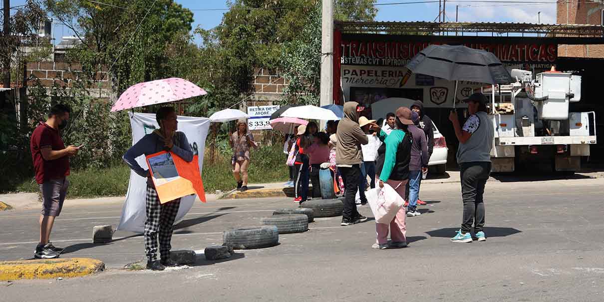 Vecinos protestan