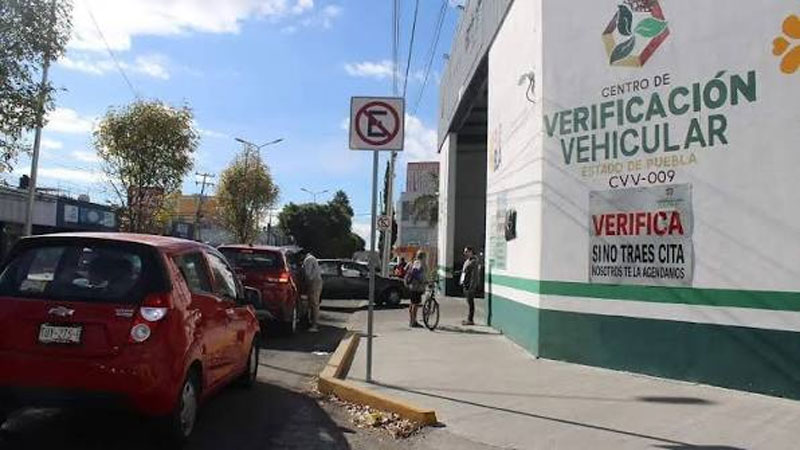 Para realizar la verificación vehicular en Puebla, es necesario agendar una cita y acudir al verificentro en la fecha y horario establecidos.
