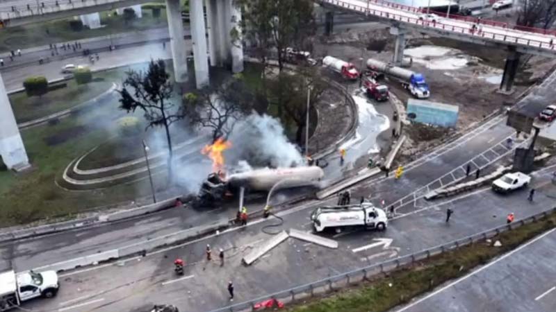 Revelan NUEVOS VIDEOS. Explosión de pipa en Puente de la Concordia deja 4 muertos&nbsp;y&nbsp;90&nbsp;heridos