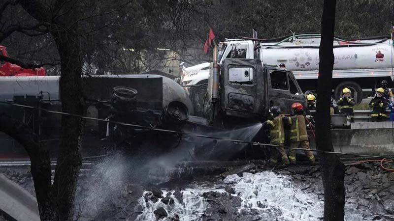Revelan NUEVOS VIDEOS. Explosión de pipa en Puente de la Concordia deja 4 muertos&nbsp;y&nbsp;90&nbsp;heridos