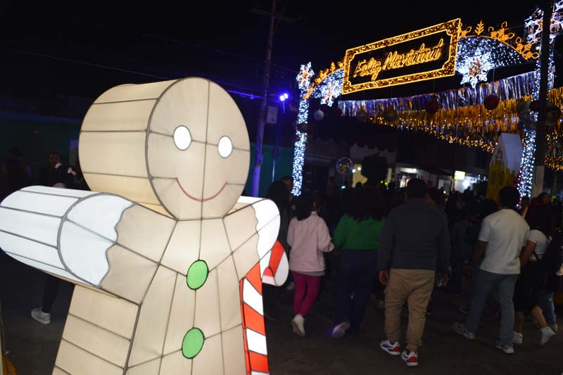 Villa Iluminada 2025 en Atlixco atrae a más de 90 mil visitantes en solo tres días