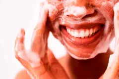 Jabón negro africano: el secreto natural para limpiar, exfoliar y rejuvenecer la piel
