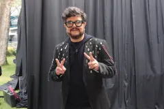 Aleks Syntek anuncia que se alejará de México tras abucheos y polémica en concierto patrio