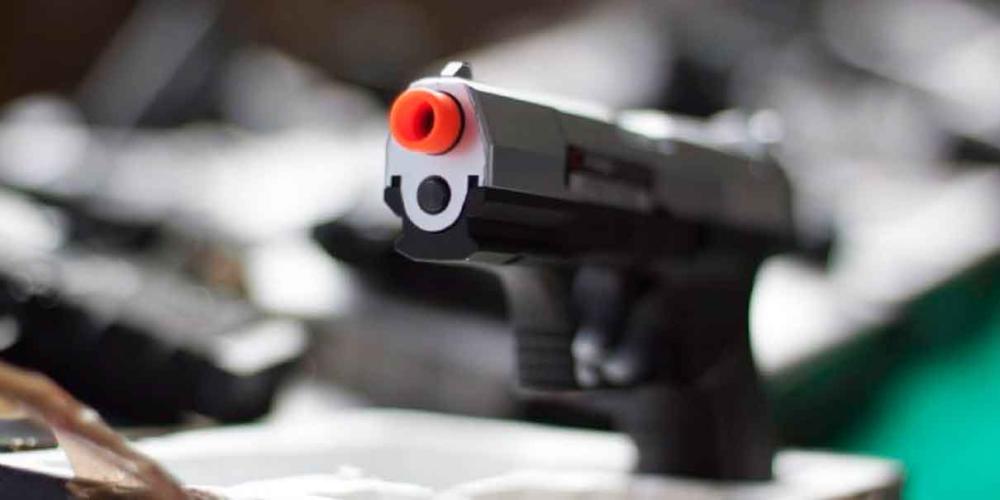 Casi linchan a asaltante con pistola de juguete en Totimehuacán