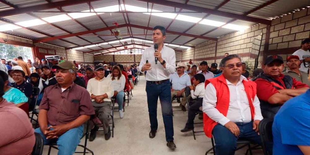 Para la toma de protesta de estructuras, Eduardo Rivera visita Ocotepec y Cuyoaco