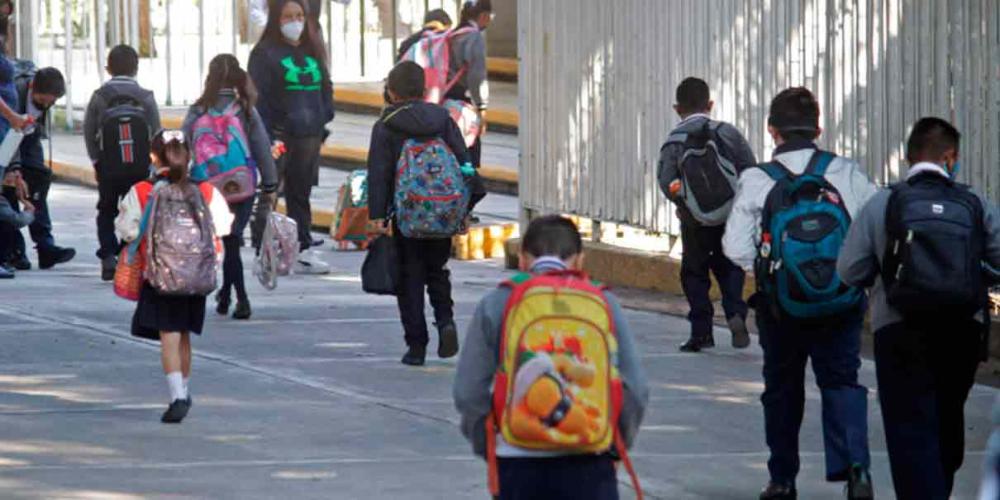 Por olas de calor, la SEP ajusta el horario escolar en Puebla y 4 estados más
