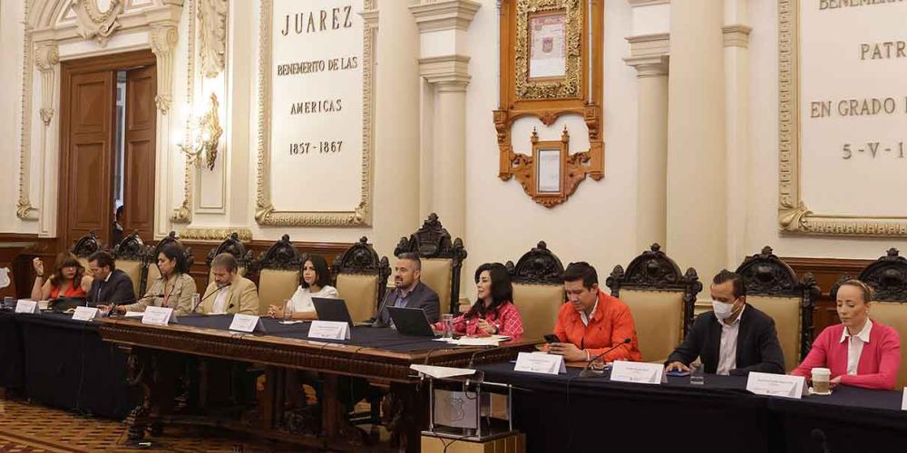 Más licencias en el Ayuntamiento de Puebla se suma para buscar cargo en comicios