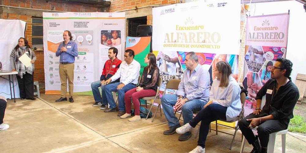 Encuentro alfarero promueve técnicas innovadoras y tradicionales sin plomo en Puebla