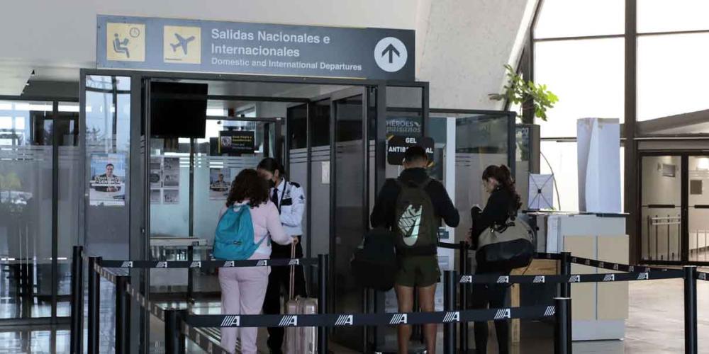 Sin operar el Aeropuerto de Puebla por servicio de mantenimiento a pistas