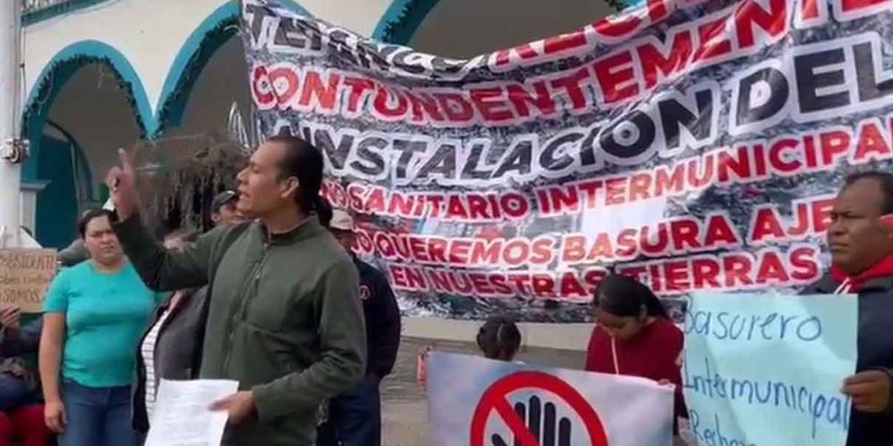 Vecinos de Tepanco se manifiestan por construcción de relleno sanitario