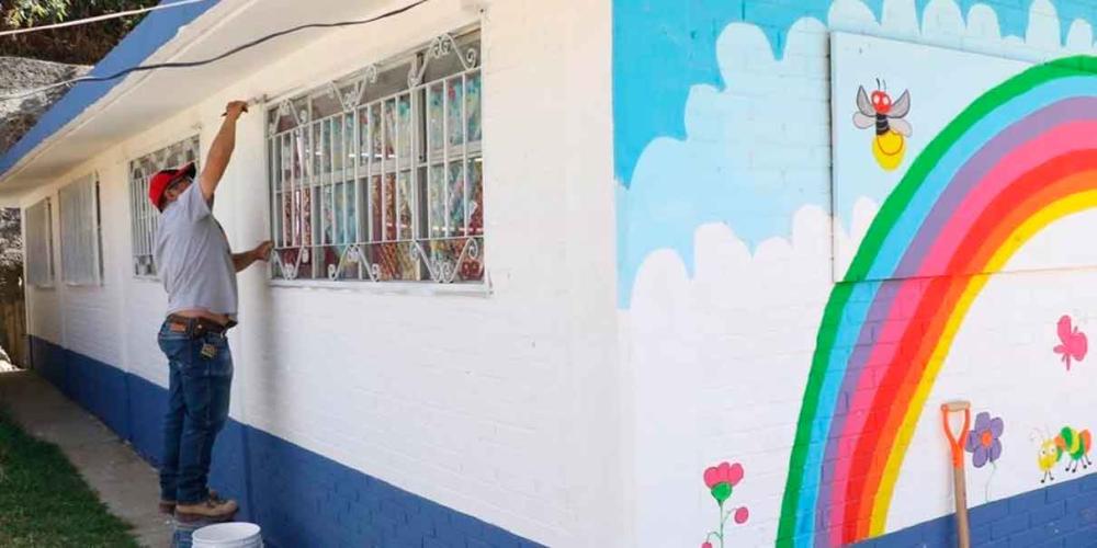 SEP Puebla advierte sobre posibles fraudes relacionados con pintura para escuelas