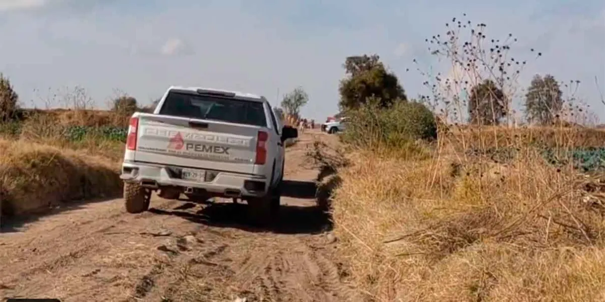 Campesinos rompen conexión ilícita y provocan fuga de gas en El Verde