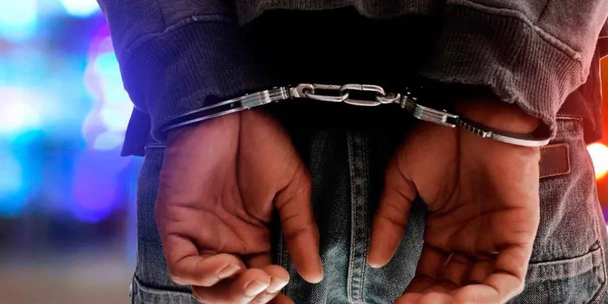 Siguen cayendo policías que son ladrones 