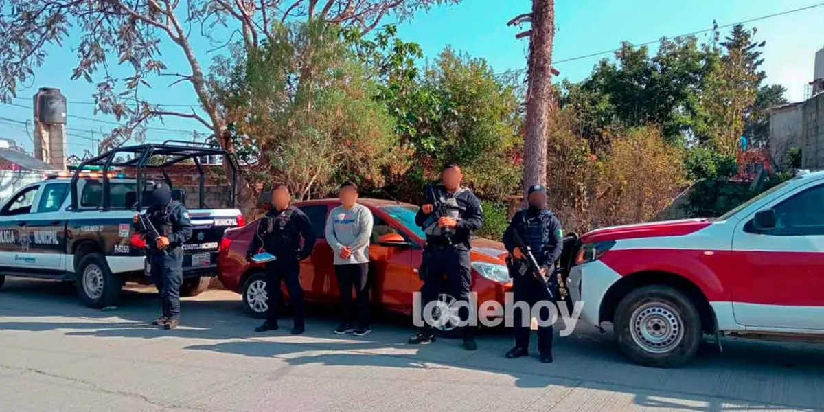 Operativo conjunto en Huejotzingo y Cuautlancingo permite recuperar taxi robado