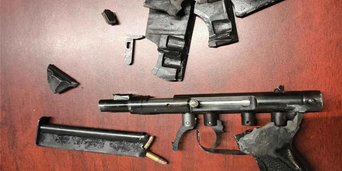 Capturan a tres hombres con armas y auto robado en Puebla