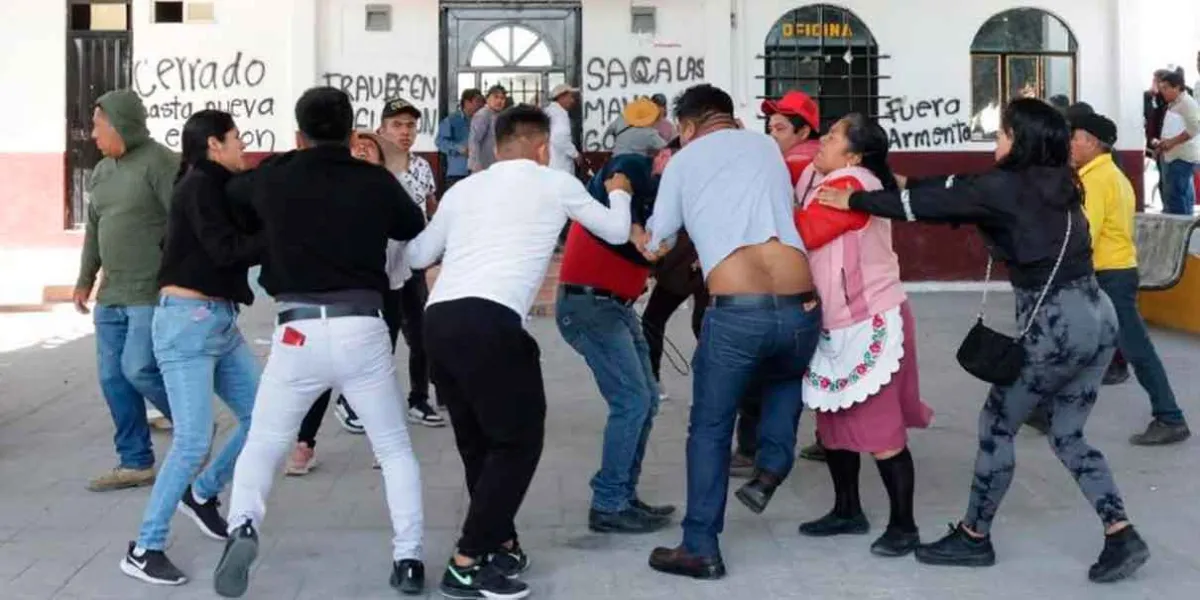 Denuncian abuso de autoridad tras detención de activista Grisealda Cuatlaxahue en La Resurrección