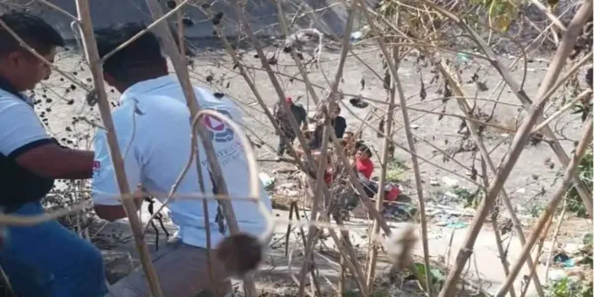 Muere bebita al caer con su madre al dren de Valsequillo