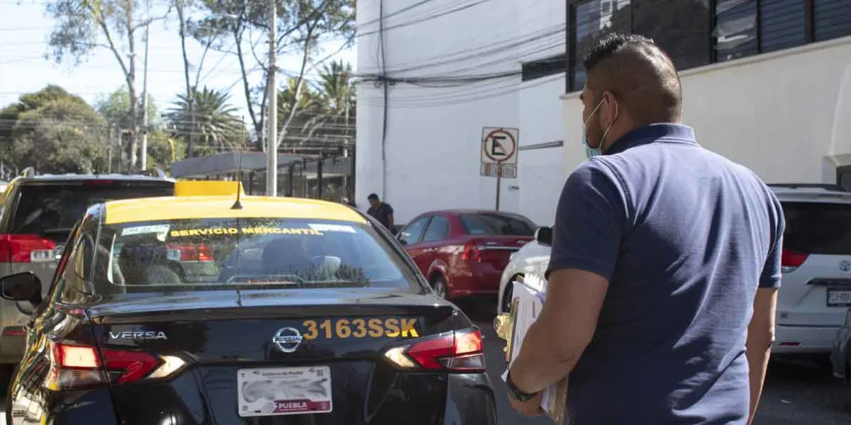 Taxistas deberán cumplir nuevos requisitos para la Revista Vehicular
