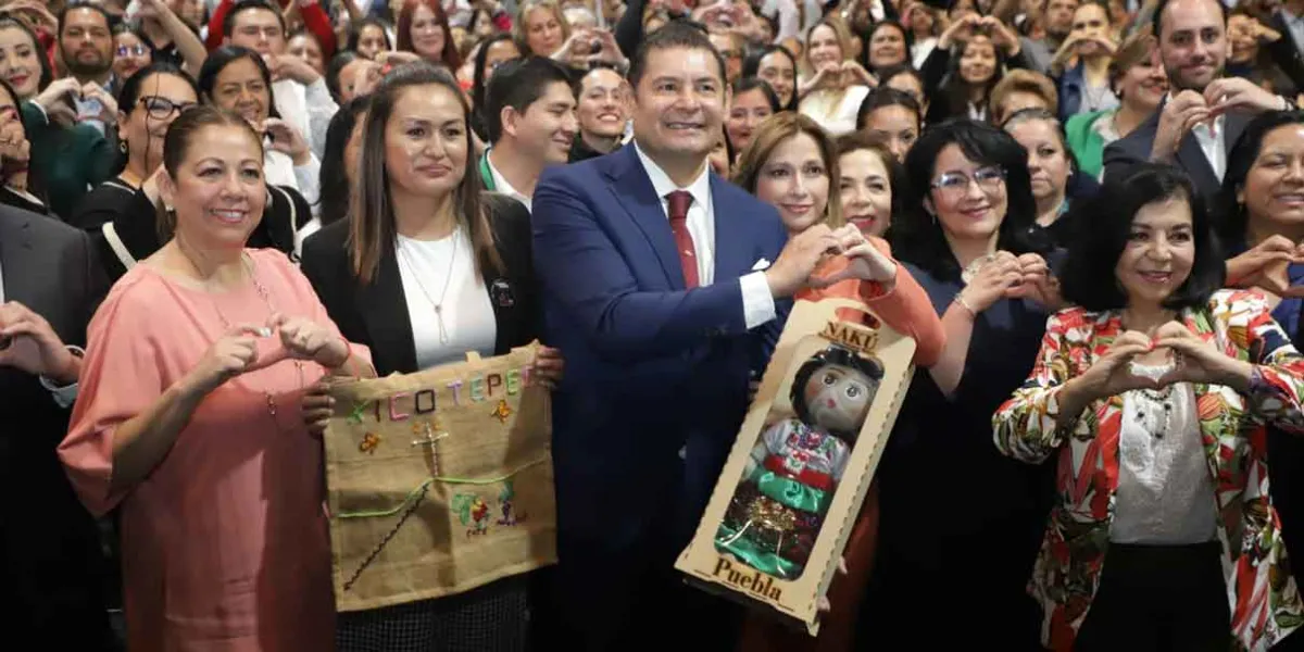 Banca de la Mujer, empodera a la mujer poblana 