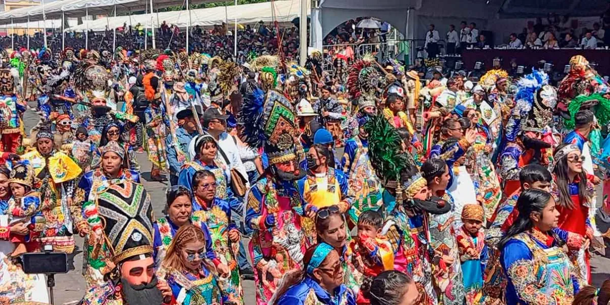 Huejotzingo vibra con el remate de su Carnaval: Más de 30 mil danzantes en la edición 157