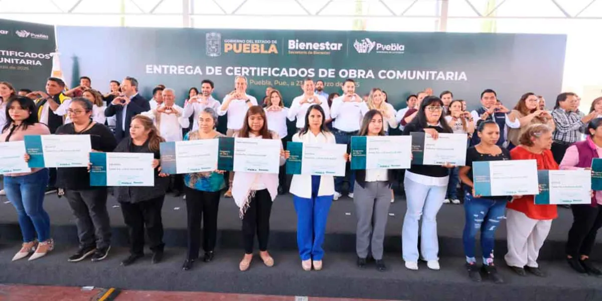 Gobierno de Puebla entrega 64 millones de pesos en obras comunitarias lideradas por mujeres